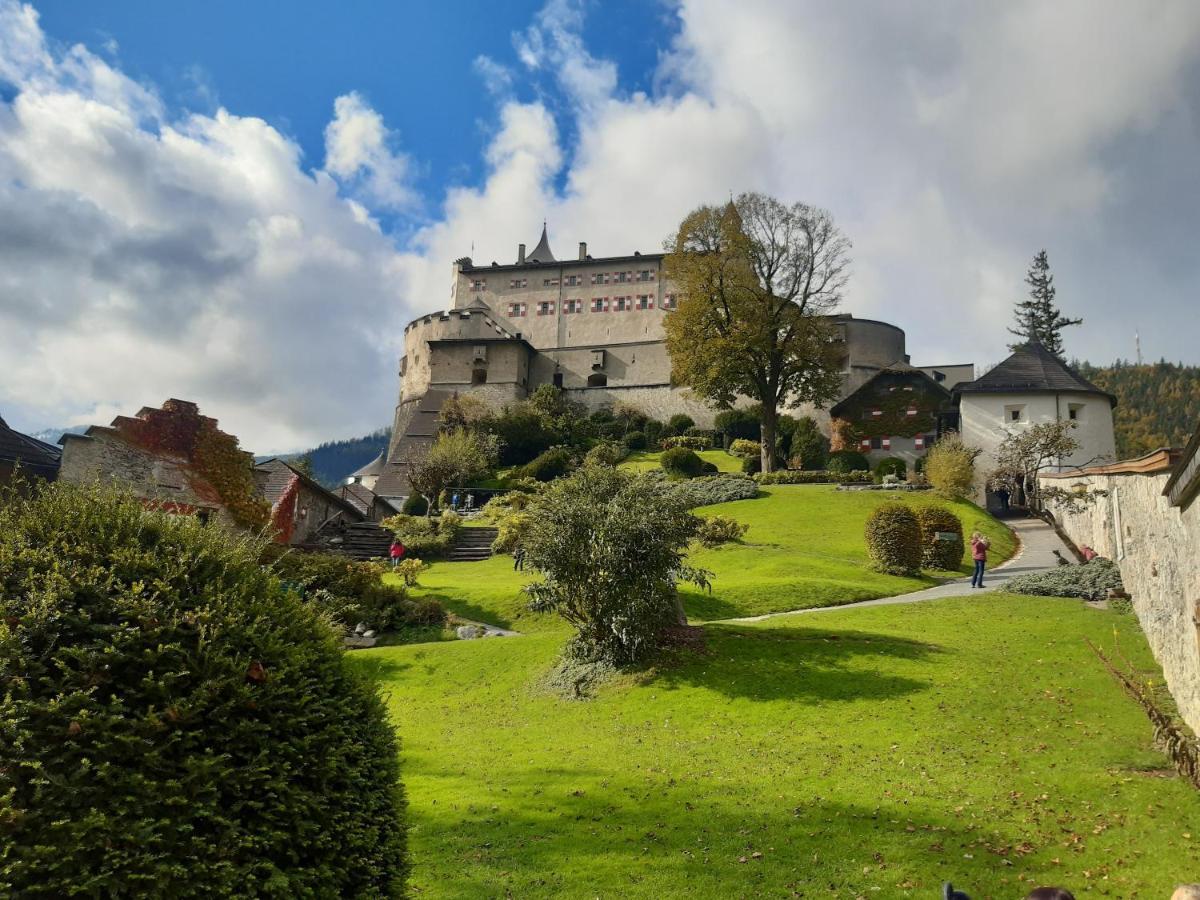 Vor Den Toren Salzburgs Wals-Siezenheim Extérieur photo